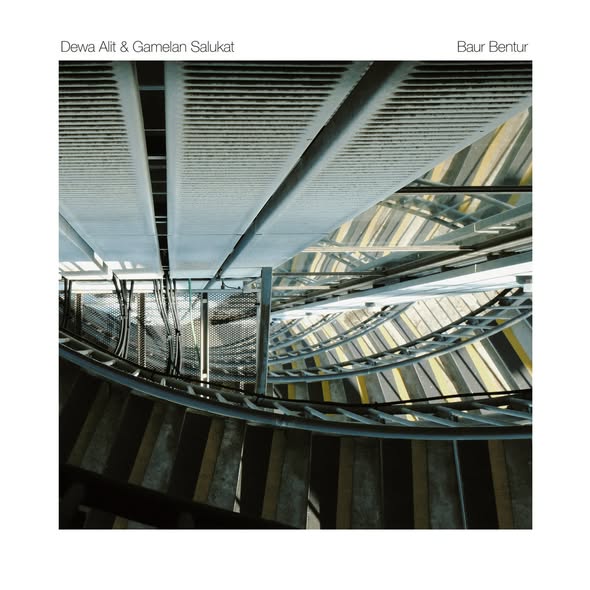 Dewa Alit & Gamelan Salukat — Baur Bentur